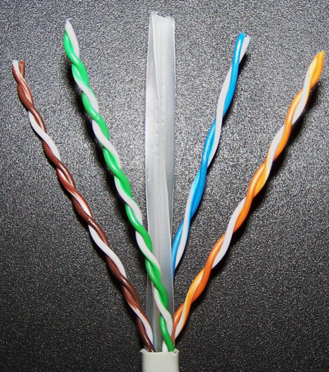 Подключение проводов интернета по цветам
