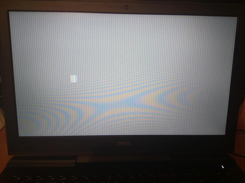 Ноутбуке появляется экран. Белая полоска на мониторе. Белые полосы на мониторе ноутбука. Вертикальные полосы на экране ноутбука. Полоски на матрице ноутбука.