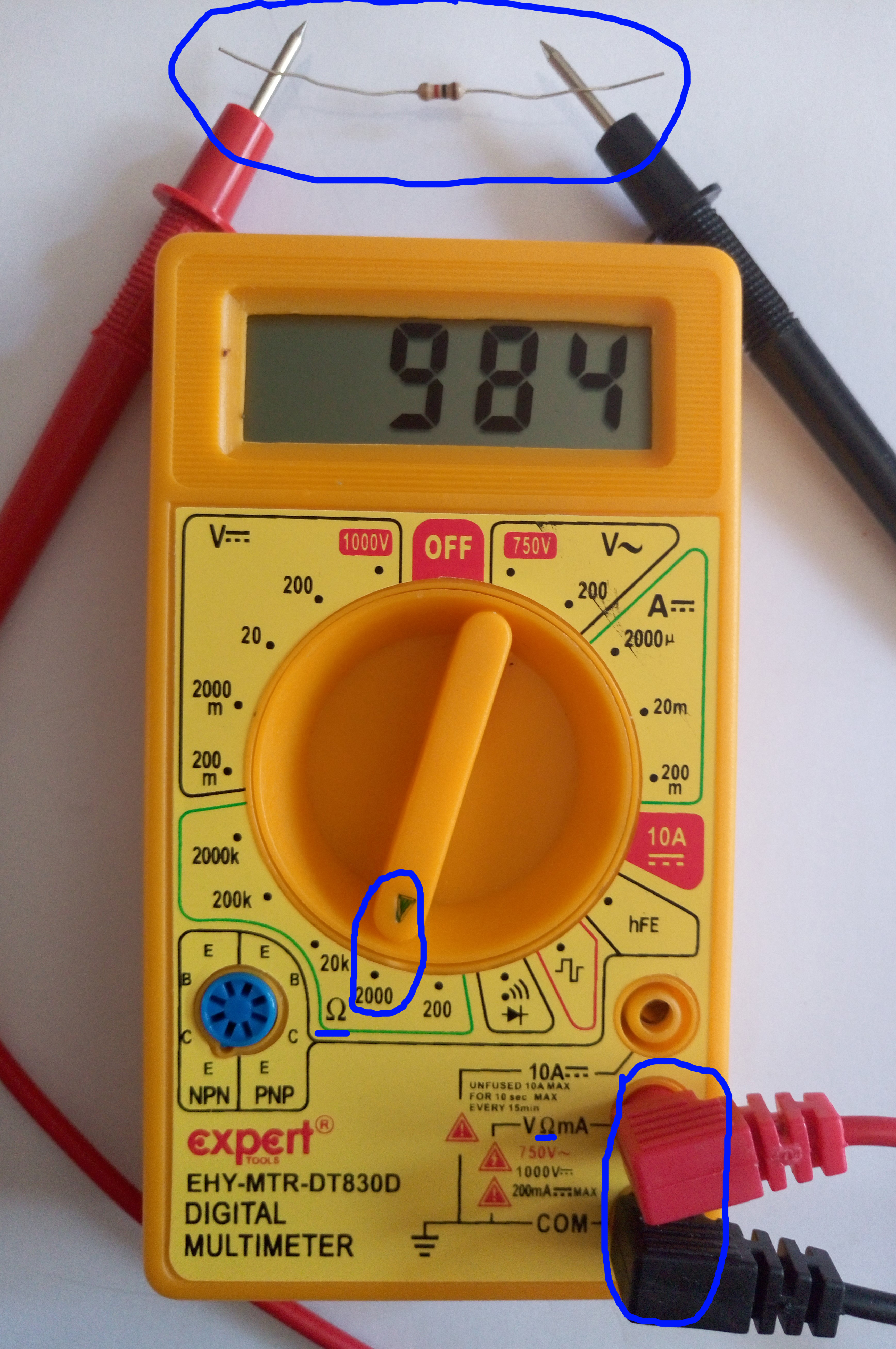 Как замерить сопротивление. Режим замера сопротивления мультиметр. Мультиметр измерение сопротивления в омах. Режим сопротивления на мультиметре 200 ом. Мультиметр измерения резистора\.