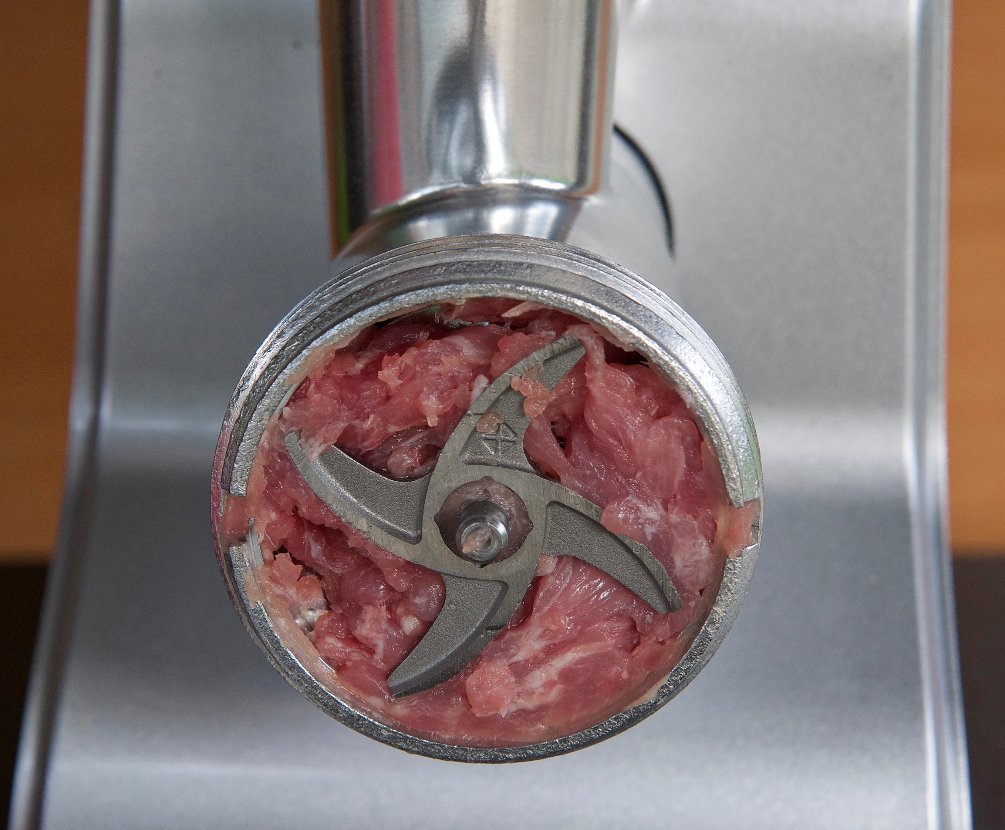 Как правильно ставить нож в мясорубку электрическую фото пошагово в домашних